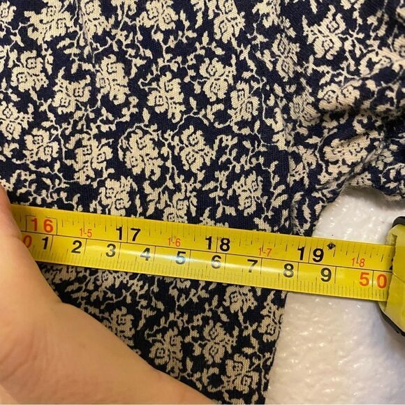 Lucky Brand boho white black print smocked cotton short sleeve blouse top-S - Picture 8 of 9